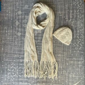 Cozy Winter Hat & Scarf - Winter White